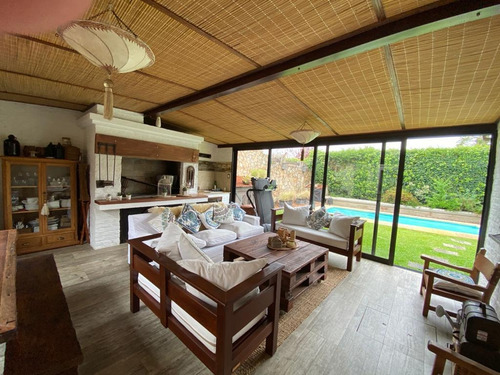 Venta Casa En Parque Miramar 3 Dormitorios