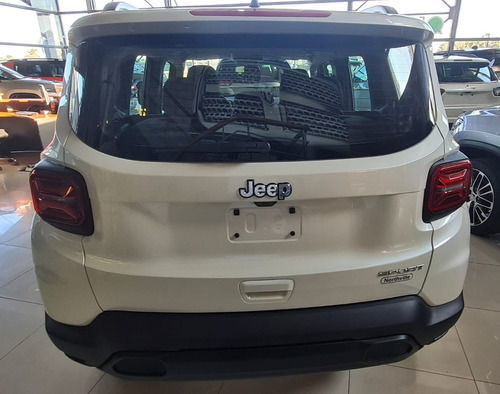 Imagen 9 de 25 de Jeep Renegade Sport 1.8l Mt5