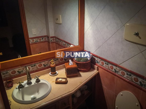 Imagen 9 de 13 de Casa Cerca De La Playa Mansa