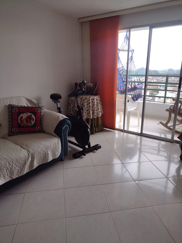 Venta Apartamento 77mts2 Guaduales, Cali, 11412.