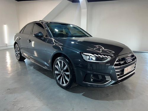 Audi A4 45 TFSI Quattro