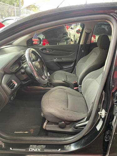 Chevrolet Onix 1.4 Lt 5p