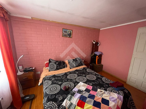 Casa En Venta De 3 Dorm. En Maipú