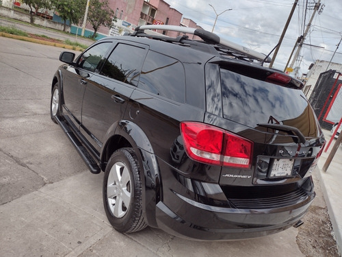 Imagen 2 de 14 de Dodge Journey 2014 2.4 Sxt 7 Pas. At