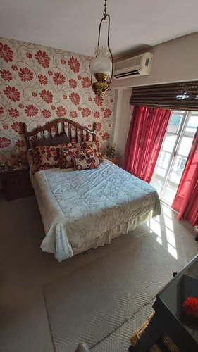 Triplex En Venta - 2 Dormitorios 2 Baño - 88,09mts2 - Ramos Mejia