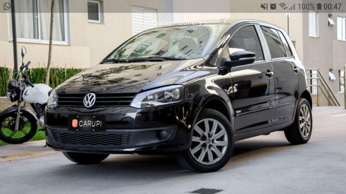 Imagem 1 de 10 de Volkswagen Fox 2014 1.6 Vht Trend Total Flex 5p