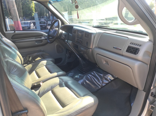 Ford F-250 4.2 Td Xlt Cab. Dupla 4p