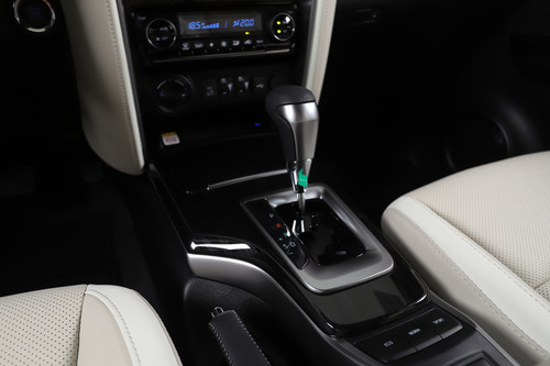 Toyota SW4 2.8 Tdi Diamante Ii 6At 7As