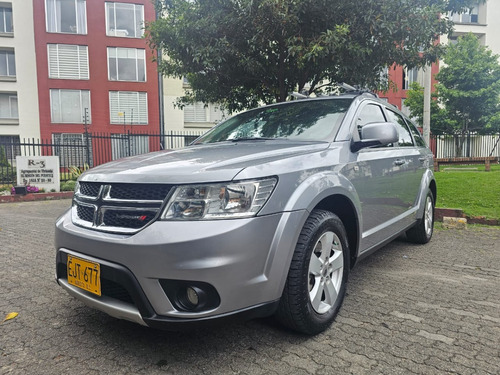 Dodge Journey 2.4 Automatica 5 Puestos