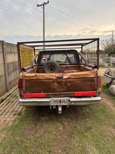 Ford F-100 4.2 V8