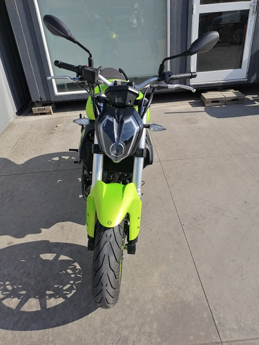 Imagen 4 de 5 de Benelli 302s