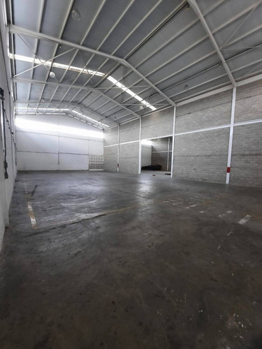 Imagen 21 de 30 de Ha Se Alquila Galpón De 520m2 Zona Industrial Aeropuerto