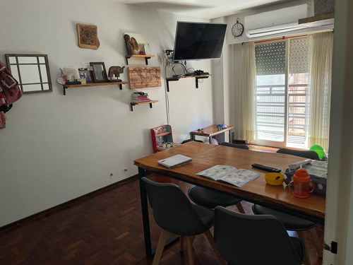 Imagen 2 de 8 de Oportunidad Depto 2 Dormitorio Con Cochera Centro