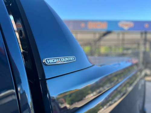 Imagen 2 de 10 de Chevrolet S10 High Country 4x4 Manual - 2017 - Hermosa!