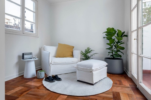 Imagen 19 de 30 de Encantadora Casa Renovada En Pasaje Con Patio(guardia Vieja)