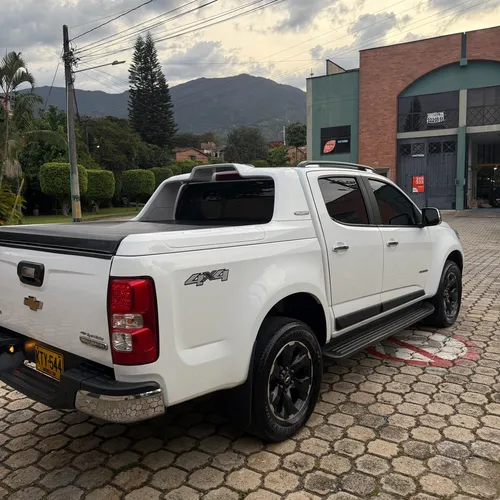 Chevrolet Colorado 2.8 High Country