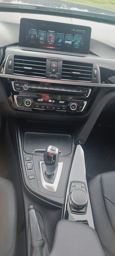 BMW 320 i Executive