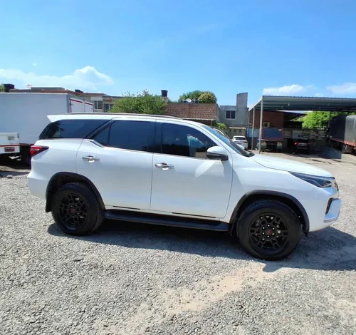 Toyota Fortuner 2.7l