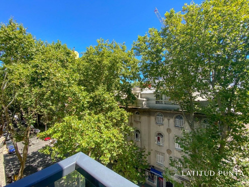Apartamento En Cordón- Ref: 1107
