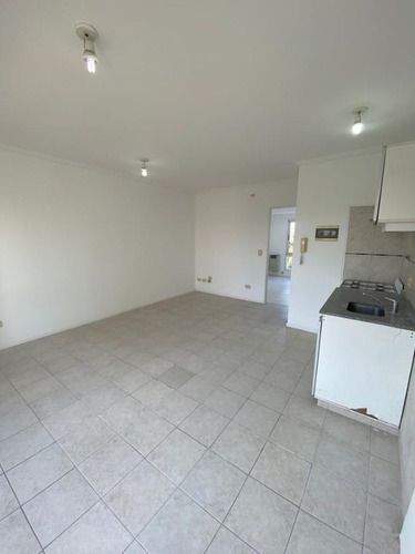 Imagen 5 de 10 de Gran Oportunidad: Depto De 2 Ambientes En Venta En San Miguel
