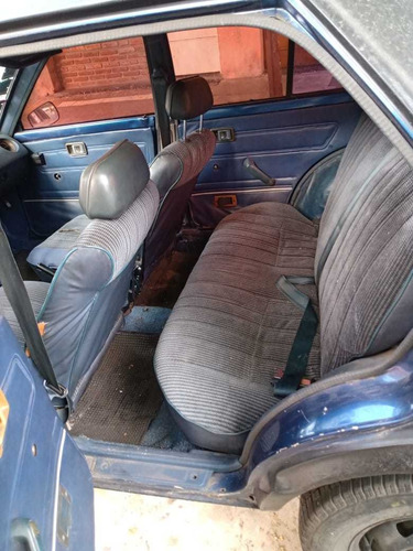 Daihatsu Charade Berlina 4 Puertas