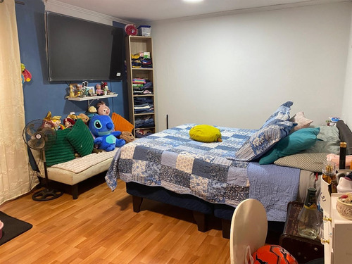 Casa En Venta De 13 Dorm. En Colina
