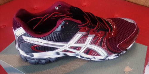 Imagem 1 de 2 de Tênis Mizuno Usado