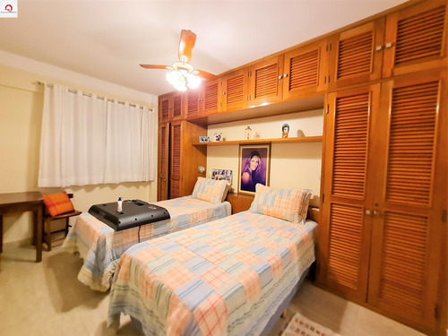 Imagem 14 de 17 de Praia Das Pitangueiras - Guarujá - 4 Dormitórios (1suíte) - Sala Para 3 Ambientes - Varanda - 4 Banheiros - 2 Vagas - Lazer - Ap05659 - 69187442