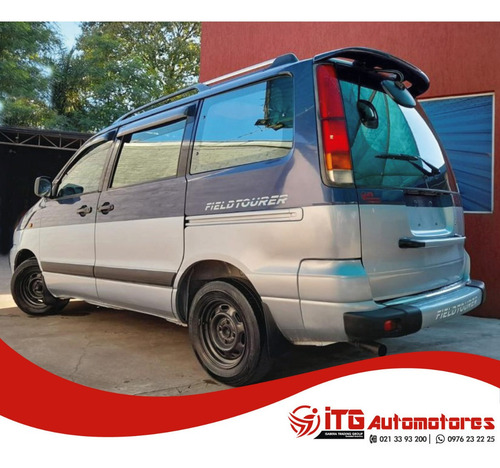 Imagen 9 de 10 de Toyota Noah 1997