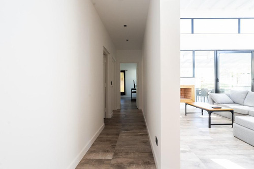 Imagen 18 de 24 de Casa En Venta - 4 Ambientes - Pinamar Sur Playa