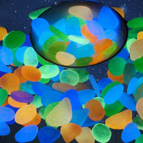 Piedras De Guijarros De Jardín Que Brillan En La Multicolor