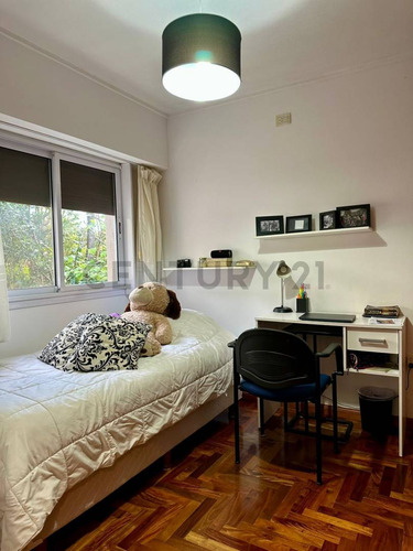 Casa En Venta En Barrio Privado, City Bell