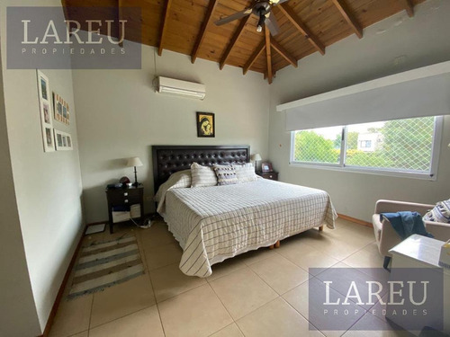Imagen 16 de 25 de Casa En Venta - Barrio Boulevares