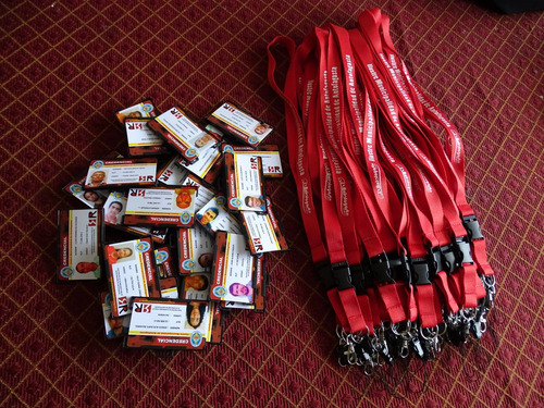 Imagen 6 de 10 de Credenciales Pvc Lanyard Personalizados