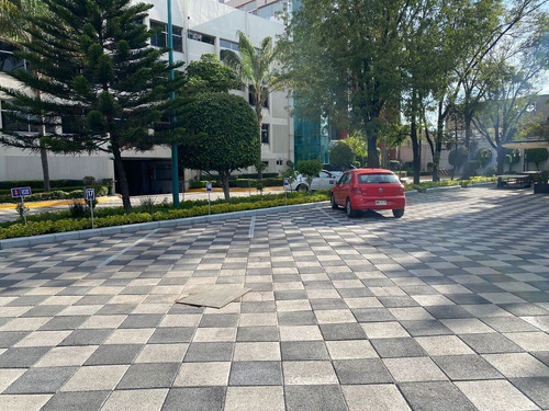 Oficina En Renta, San Nicolas Tlaxcolpan, 200 M2