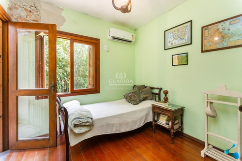 Casa Em Condomínio Para Aluguel, 3 Quartos, 1 Vaga, Teresopolis - Porto Alegre/rs - 5500