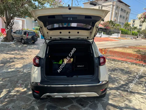 Renault Captur 2.0 Intens Automática