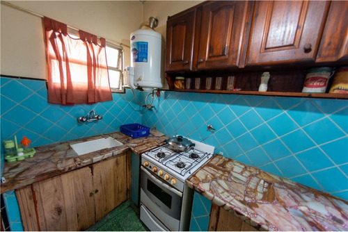 Imagen 8 de 24 de Casa 2 Dormitorios En Venta La Plata Amplio Parque