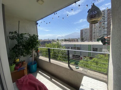 Departamento Cerca De Plaza Ñuñoa.