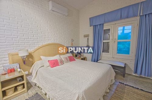 Imagen 16 de 25 de Casa A La Venta Con Piscina
