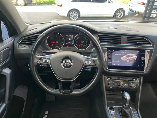 Volkswagen Tiguan Allspace 1.4 250 Tsi Flex 5p