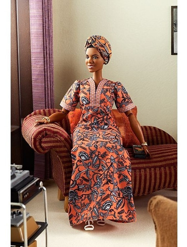 Imagem 5 de 9 de Barbie Inspiring Women Maya Angelou 2021 Escritora Signature
