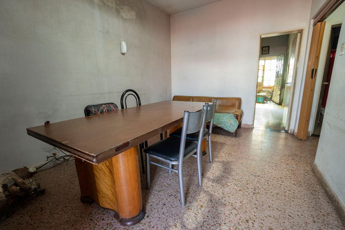 Venta De Casa Multifamiliar En Ituzaingó