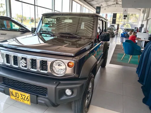 Suzuki Jimny GLX Automatico