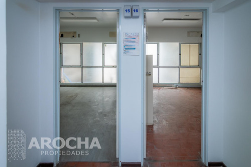 Venta Edificio En Block Paraguay 1300