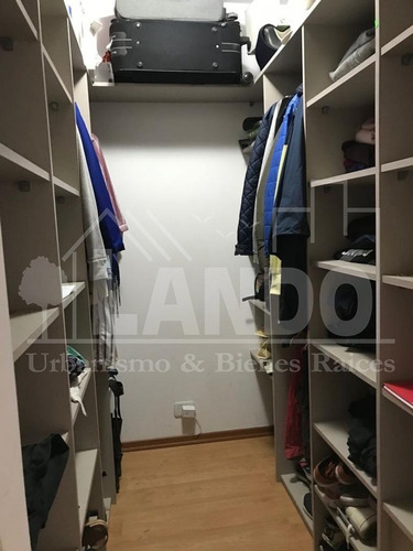 Imagen 10 de 13 de Duplex De Categoría En Venta Con Cochera Y Fondo Libre