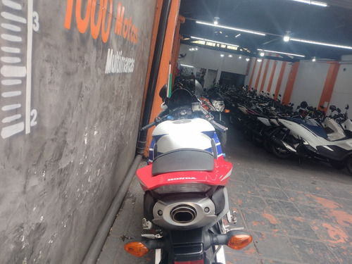 Imagem 5 de 9 de Honda Cbr 600 Rr 2014