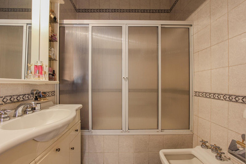 Casa 5 Ambientes En Venta En Haedo Sur