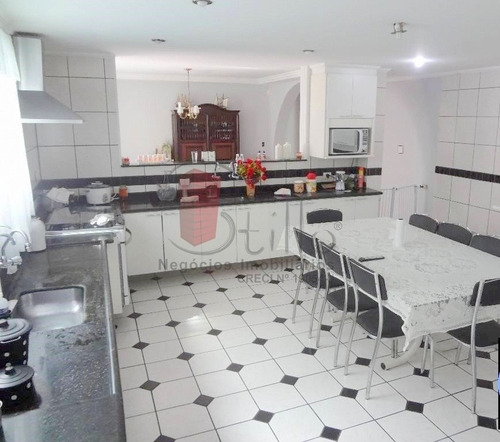 Sobrado - Vila Bertioga - Ref: 7754 - V-7754