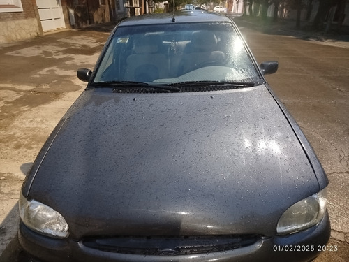 Ford Escort 1.8 Lx Aa Plus